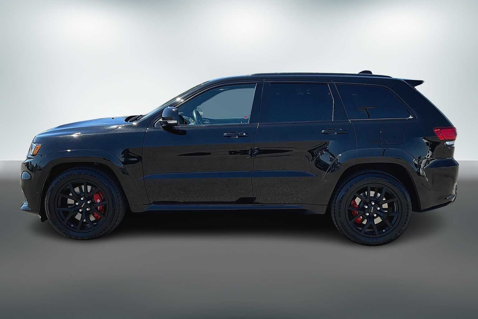 Thumbnail: 2020 Jeep Grand Cherokee - 3
