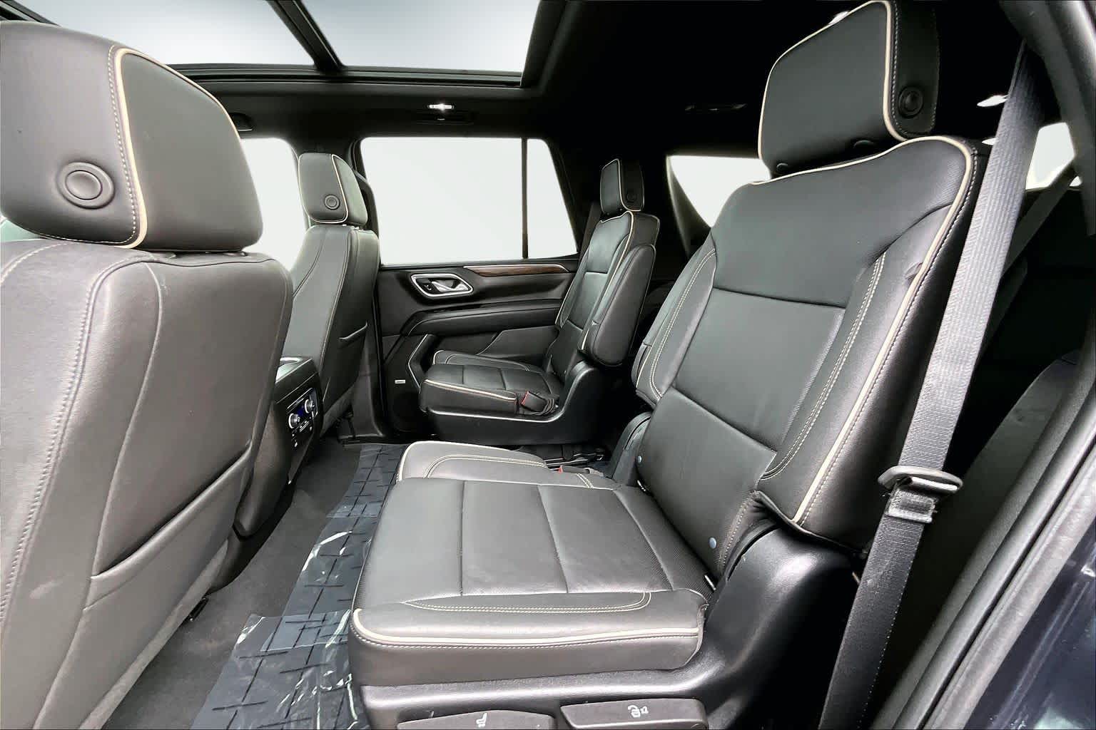 Thumbnail: 2023 Chevrolet Tahoe - 29