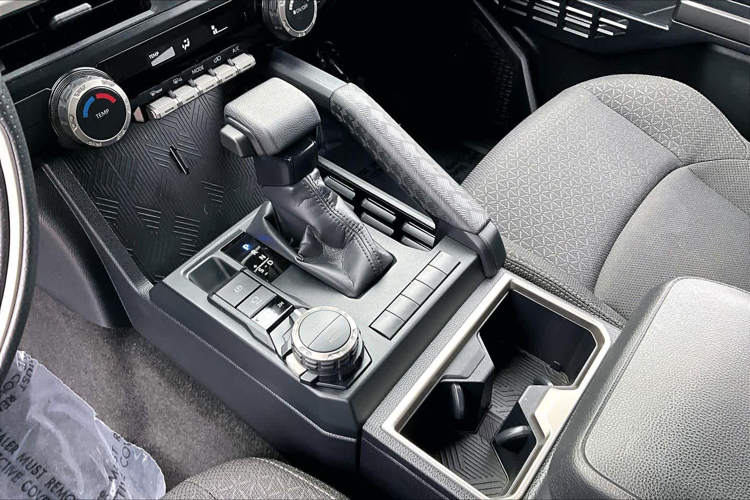 Thumbnail: 2025 Toyota 4Runner - 15