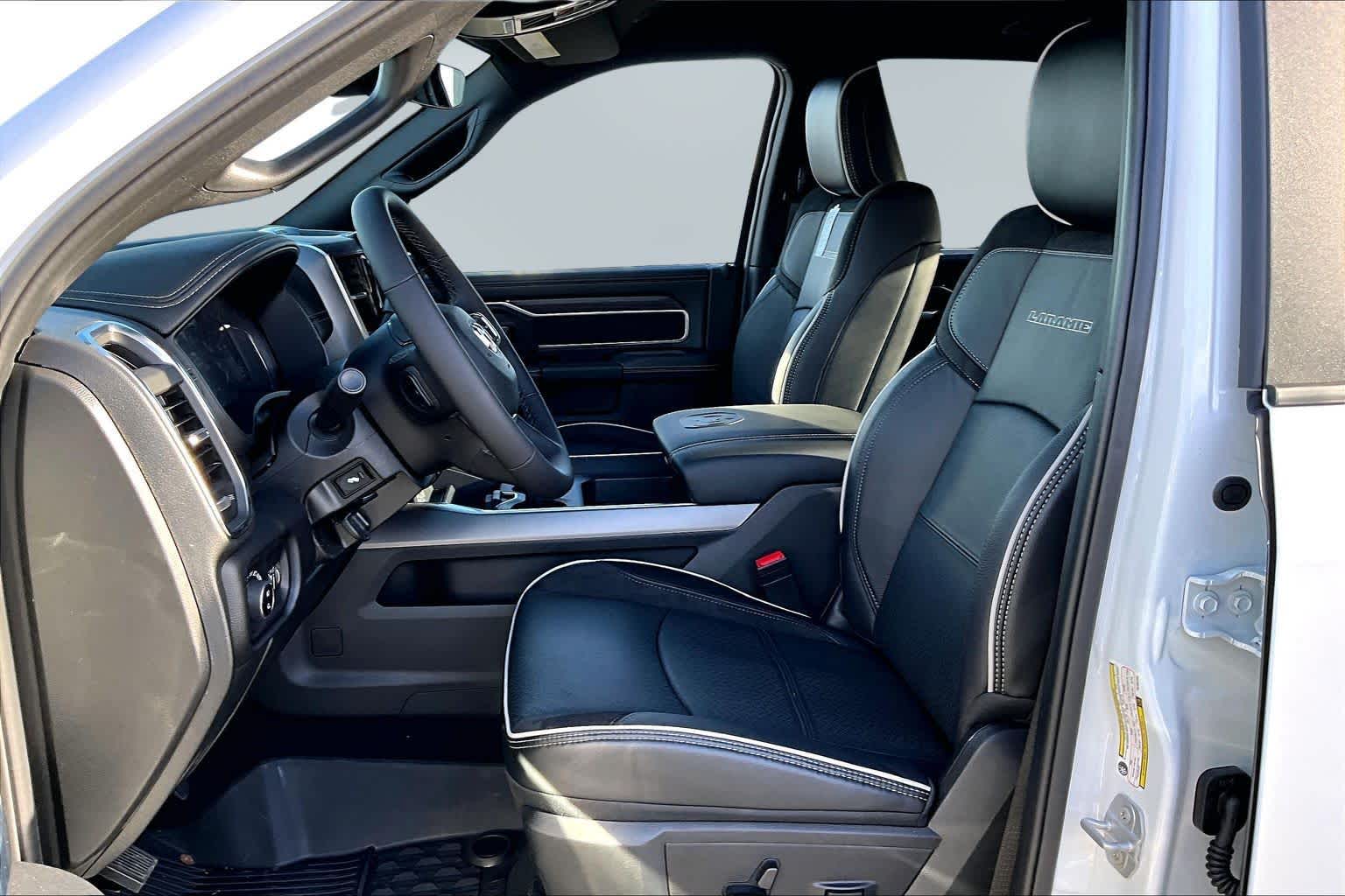 Thumbnail: 2026 RAM 3500 - 11