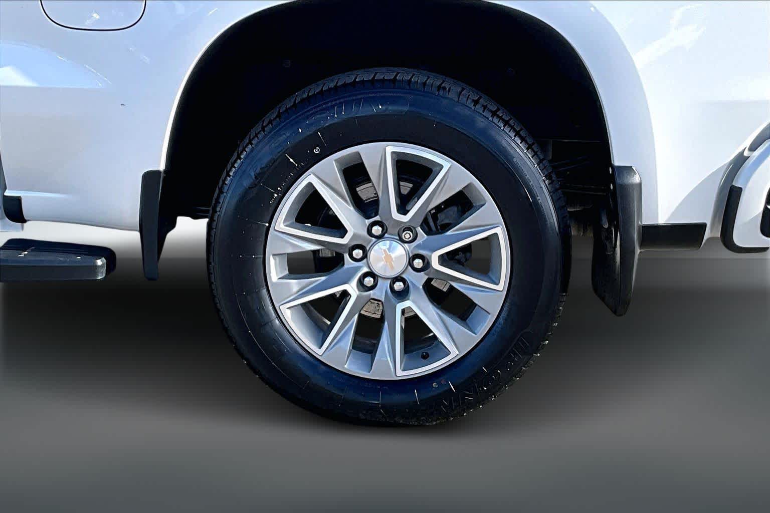 Thumbnail: 2022 Chevrolet Silverado 1500 - 33