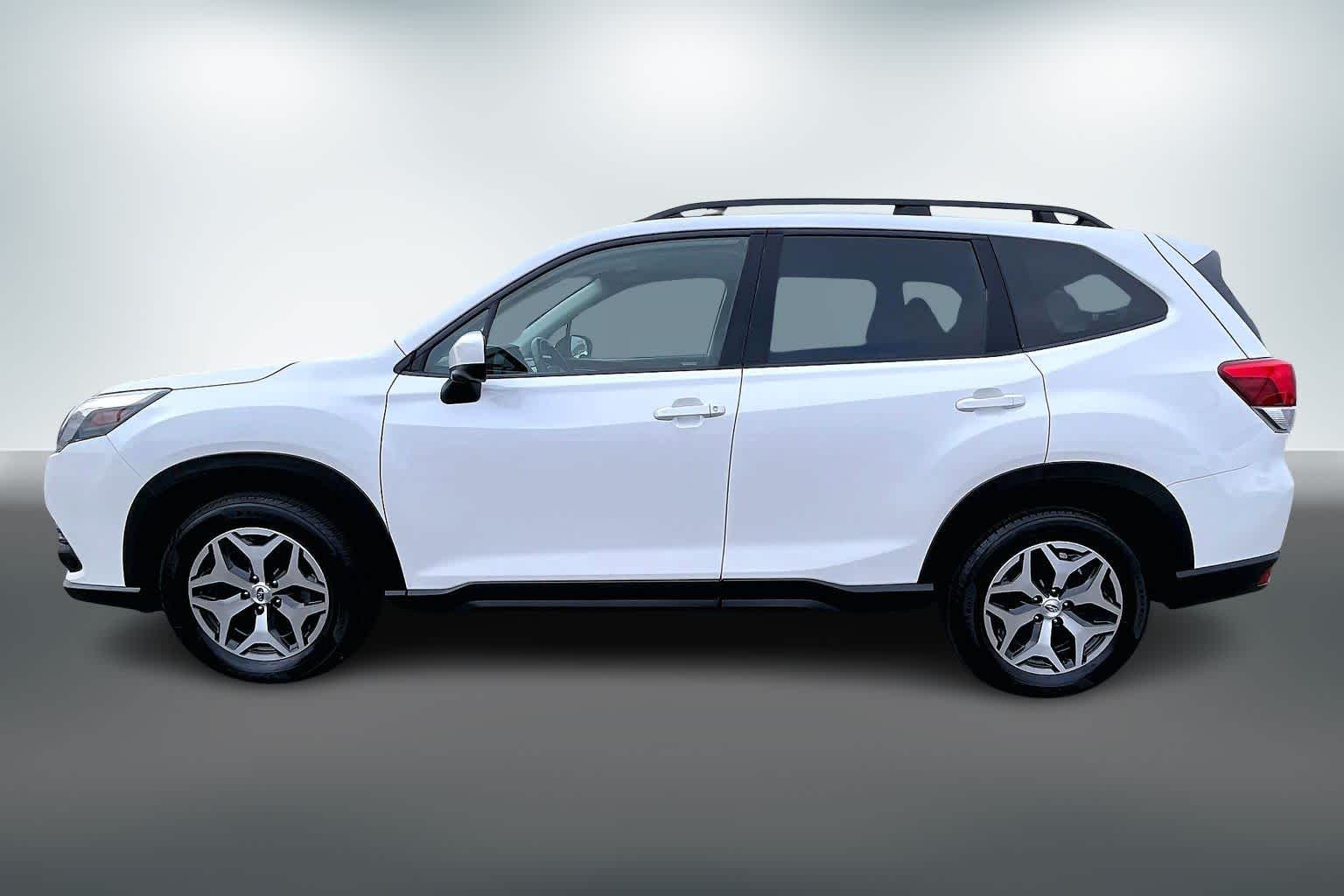 Thumbnail: 2023 Subaru Forester - 3
