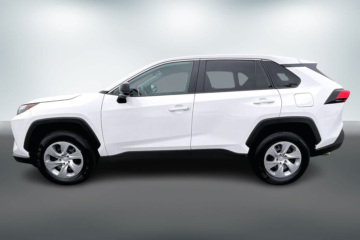 Thumbnail: 2023 Toyota RAV4 - 3