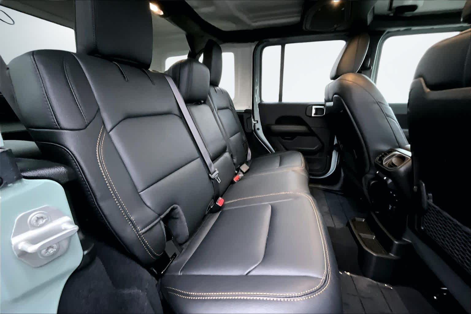 Thumbnail: 2024 Jeep Wrangler - 30