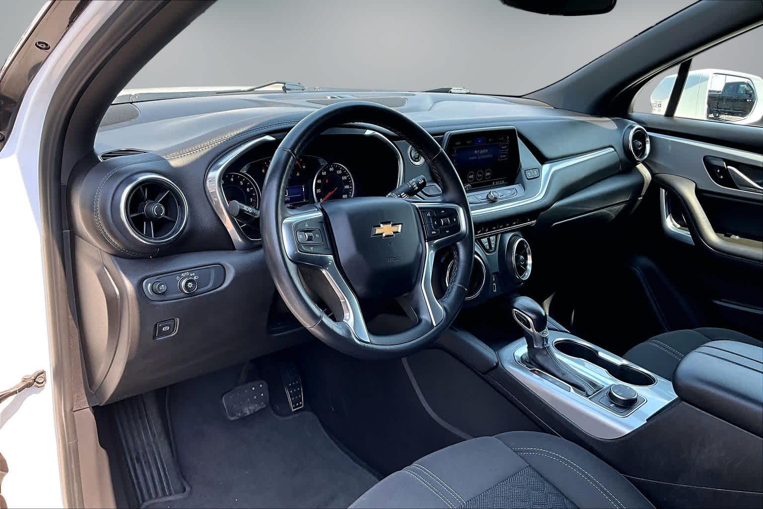 Used 2019 Chevrolet Blazer 2LT with VIN 3GNKBGRS3KS697358 for sale in Kennewick, WA