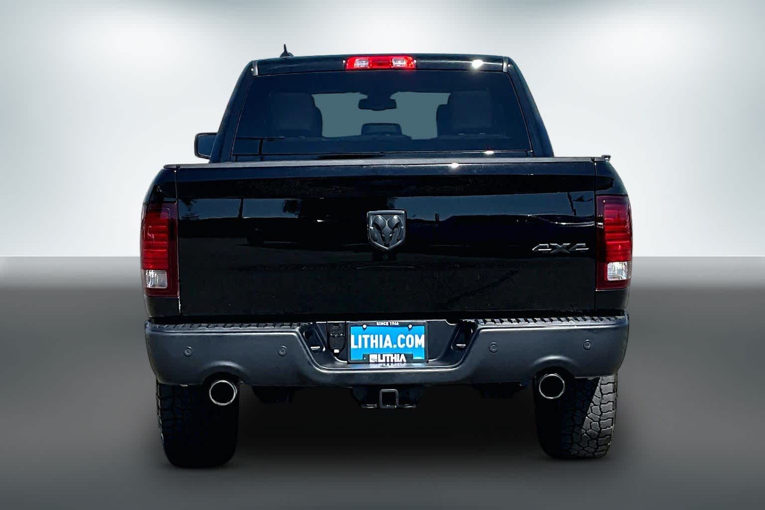 Thumbnail: 2024 RAM 1500 Classic - 4