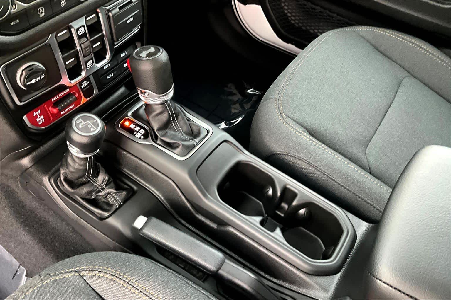 Thumbnail: 2026 Jeep Wrangler - 17