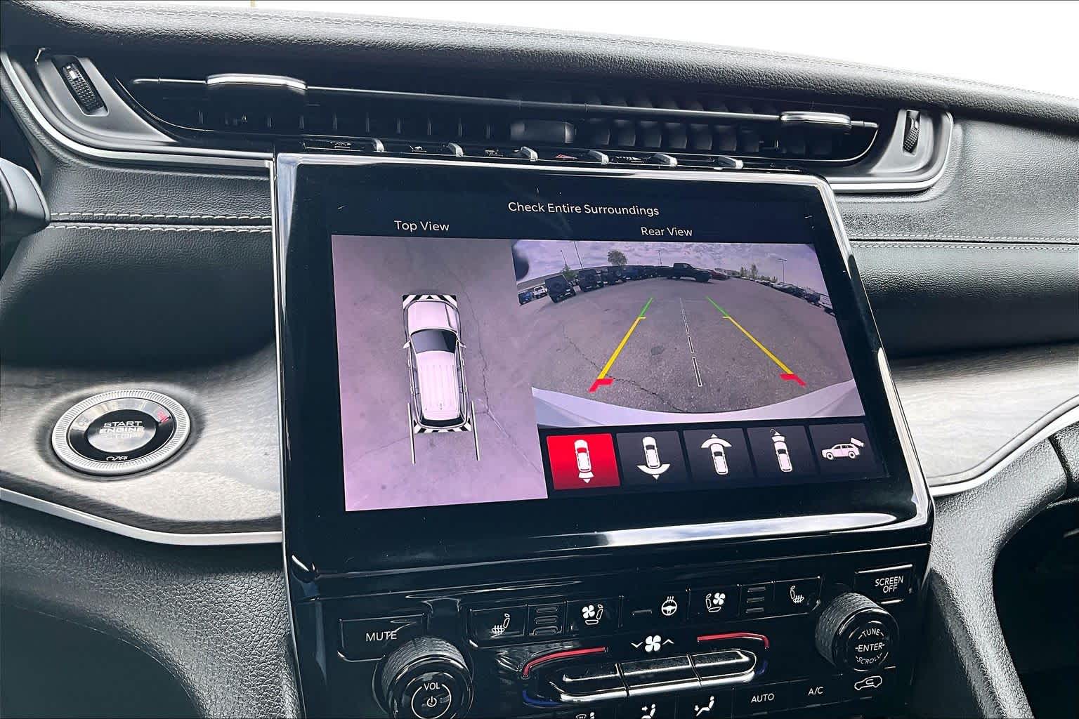 Thumbnail: 2024 Jeep Grand Cherokee L - 26