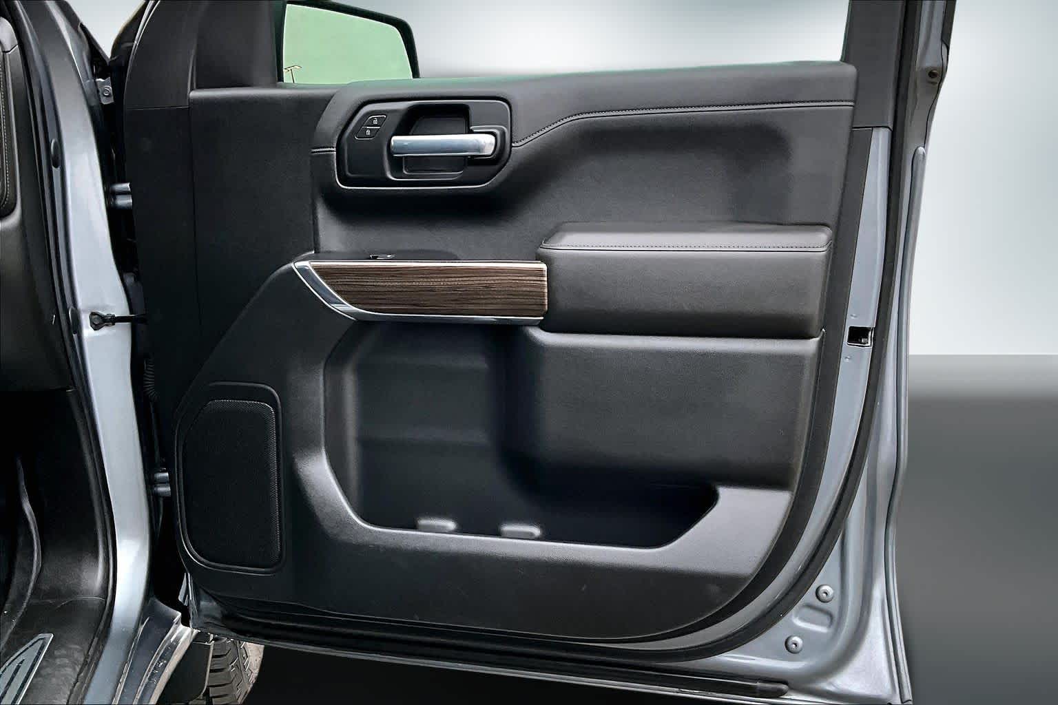 Thumbnail: 2021 Chevrolet Silverado 1500 - 28