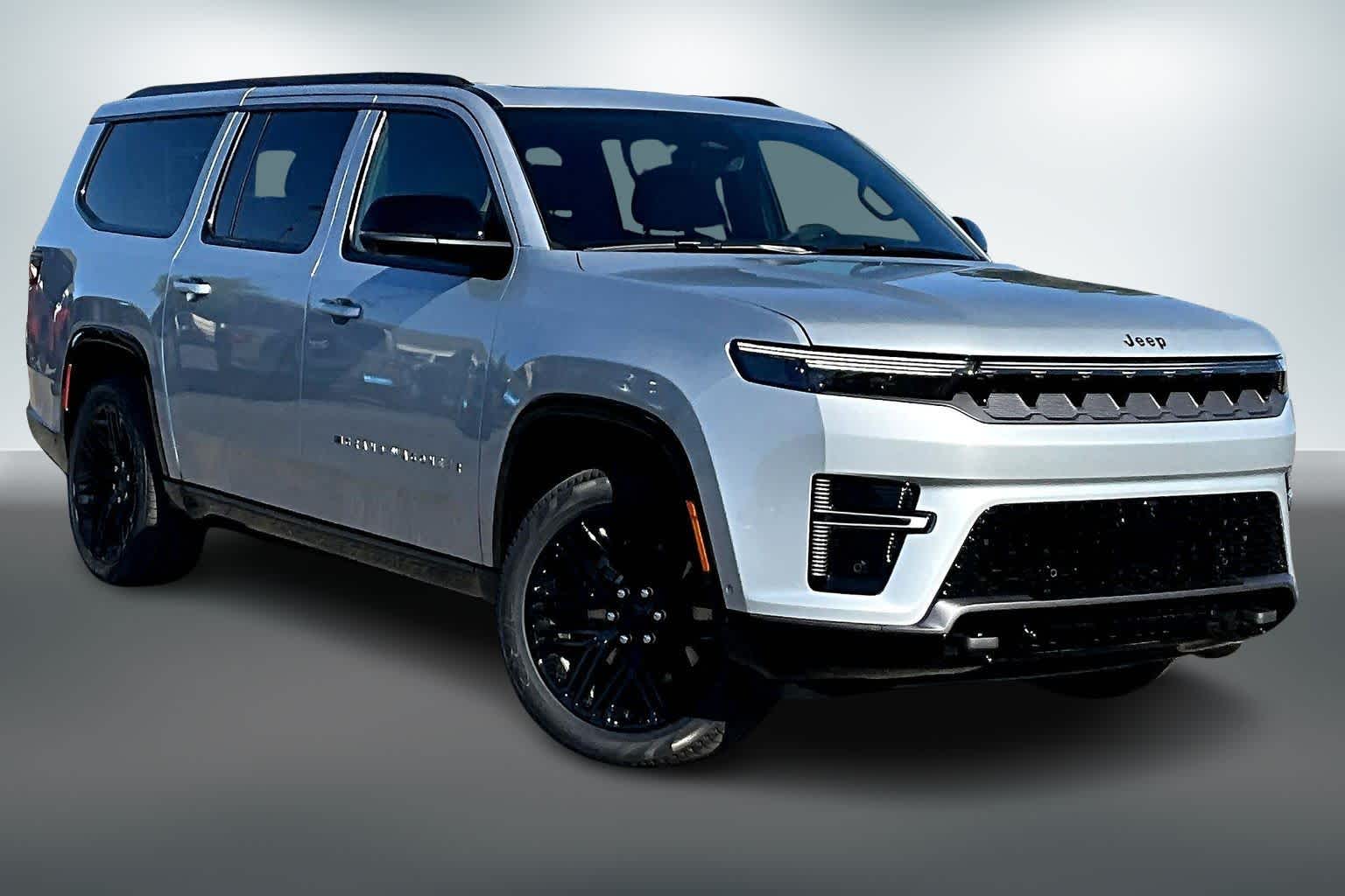 Thumbnail: 2026 Jeep Grand Wagoneer - 21