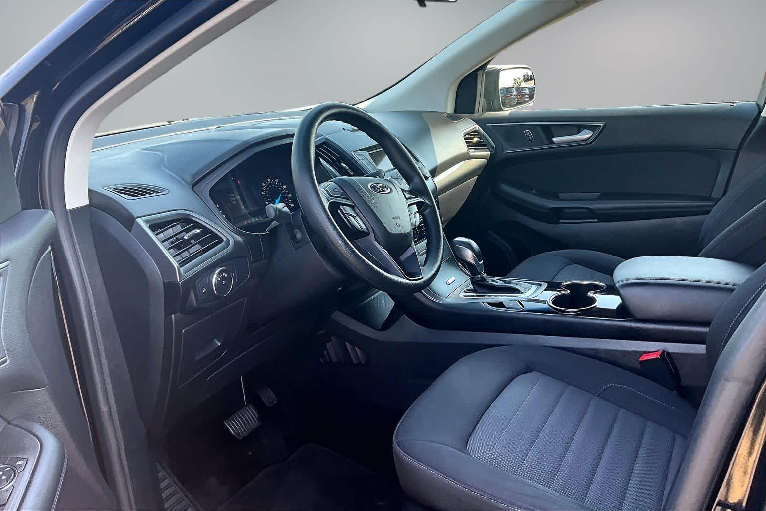 Used 2017 Ford Edge SE with VIN 2FMPK4G93HBC66171 for sale in Kennewick, WA