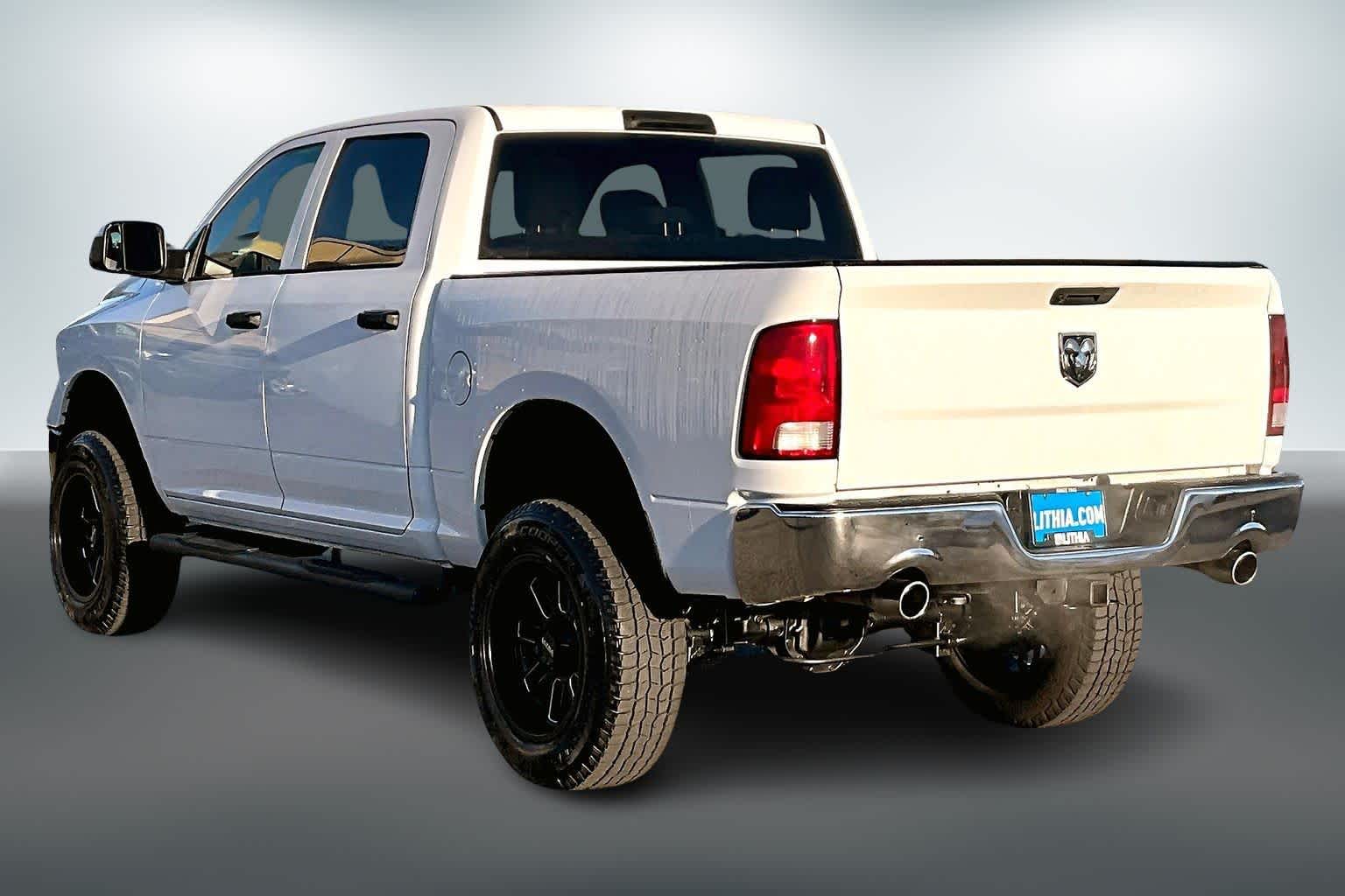 Thumbnail: 2021 RAM 1500 Classic - 4