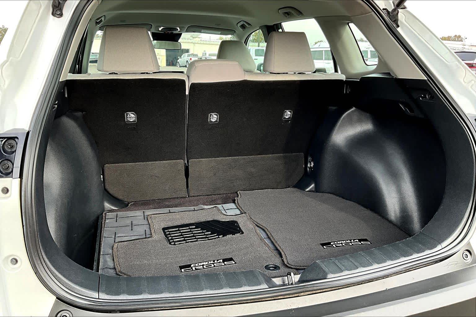 Thumbnail: 2024 Toyota Corolla Cross - 18