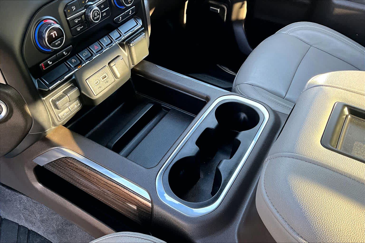 Thumbnail: 2019 Chevrolet Silverado 1500 - 15