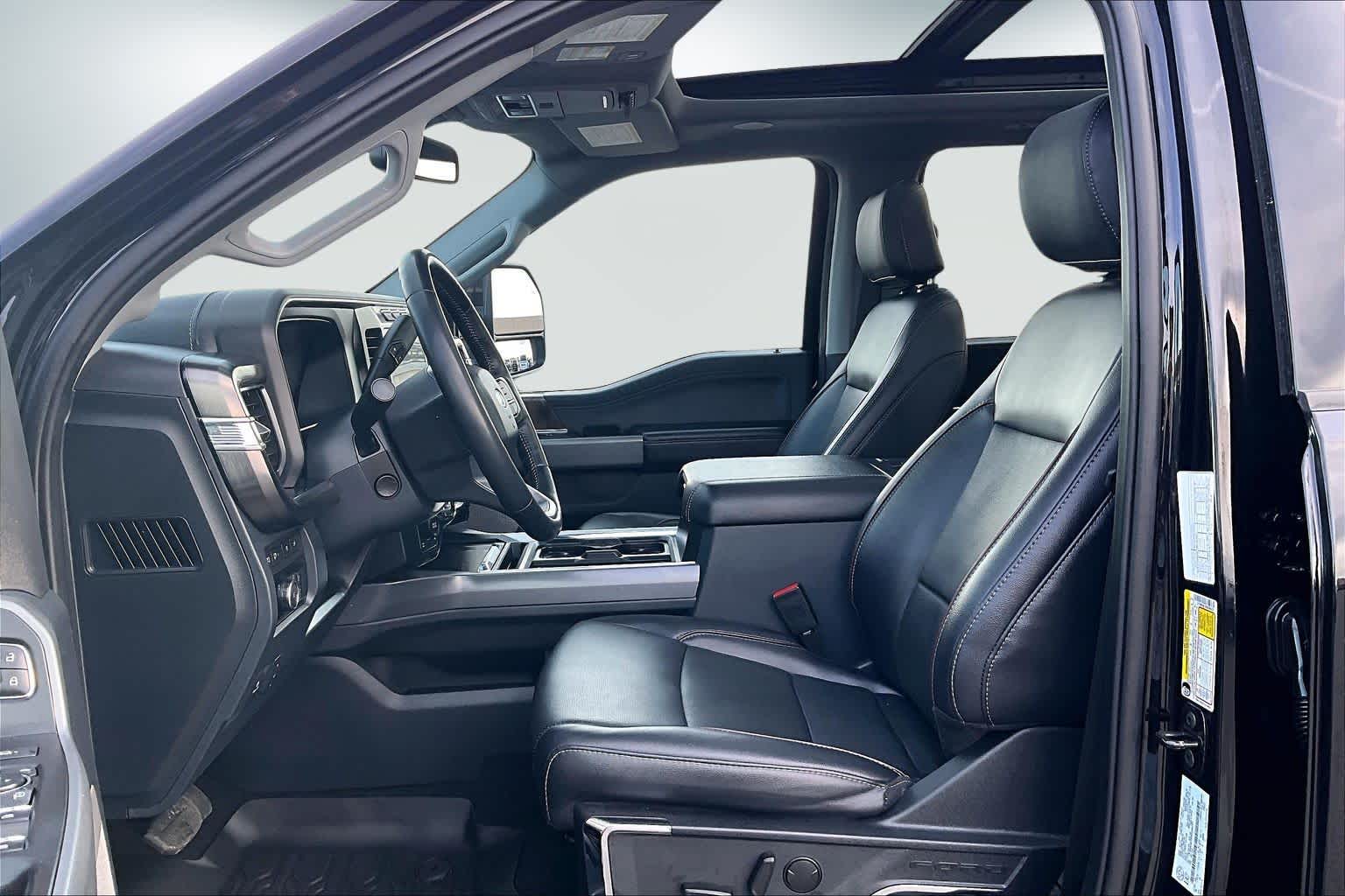 Thumbnail: 2024 Ford Econoline - 9