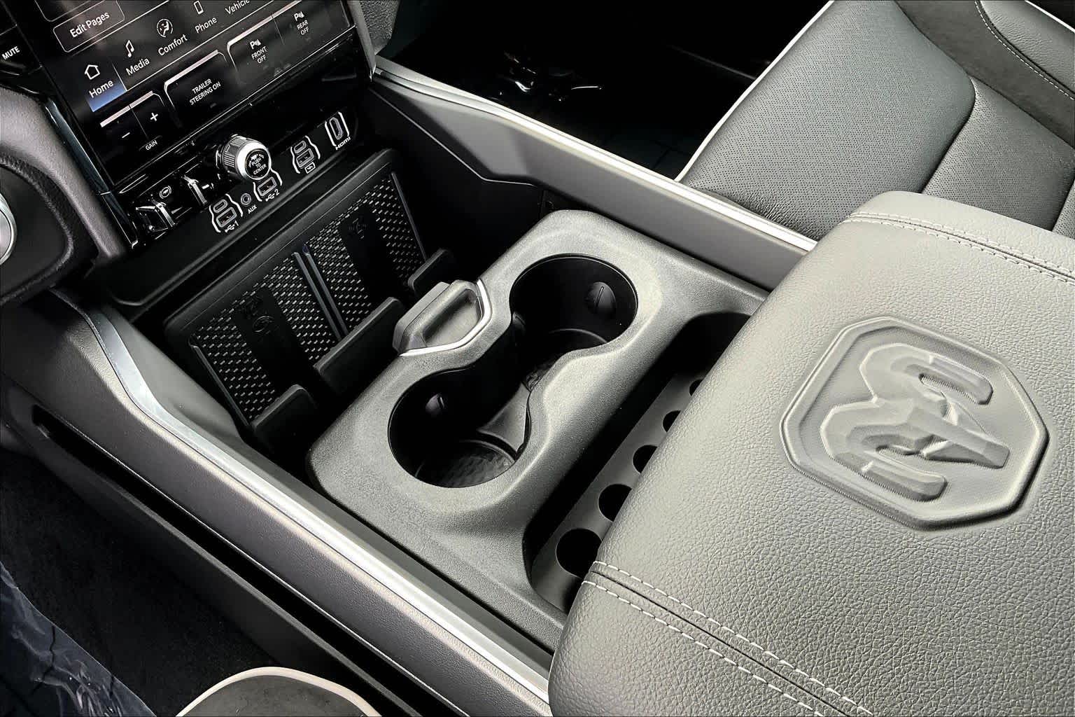 Thumbnail: 2026 RAM 1500 - 17