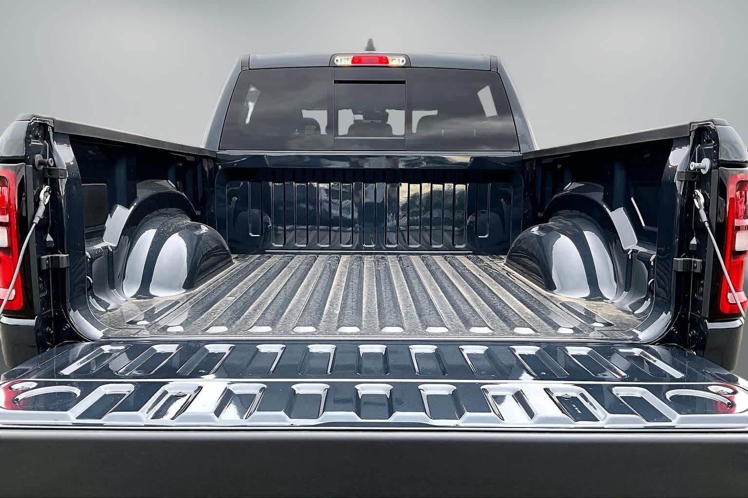Thumbnail: 2026 RAM 1500 - 19