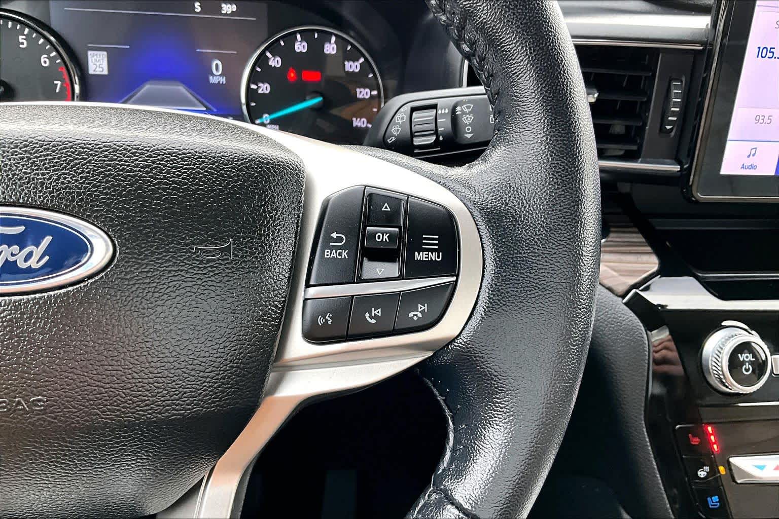 Thumbnail: 2023 Ford Explorer - 25