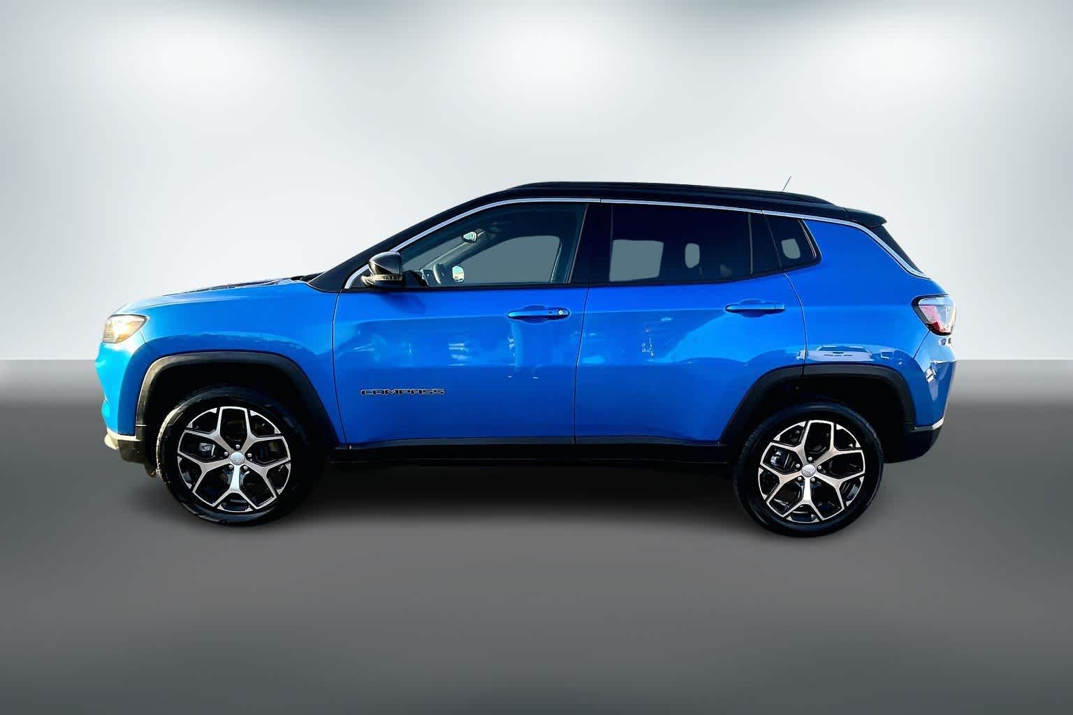 Thumbnail: 2024 Jeep Compass - 3