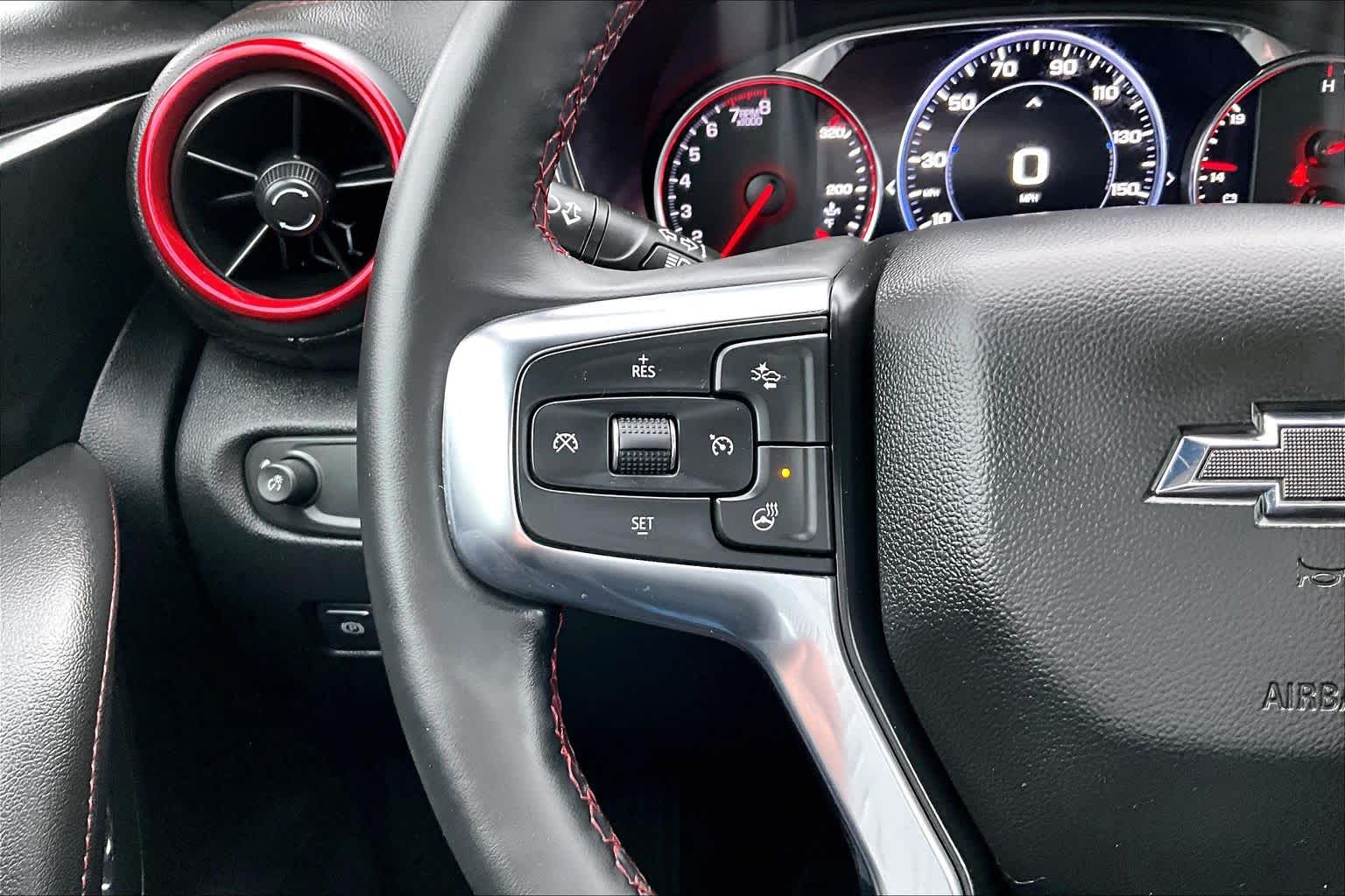 Thumbnail: 2025 Chevrolet Blazer - 24