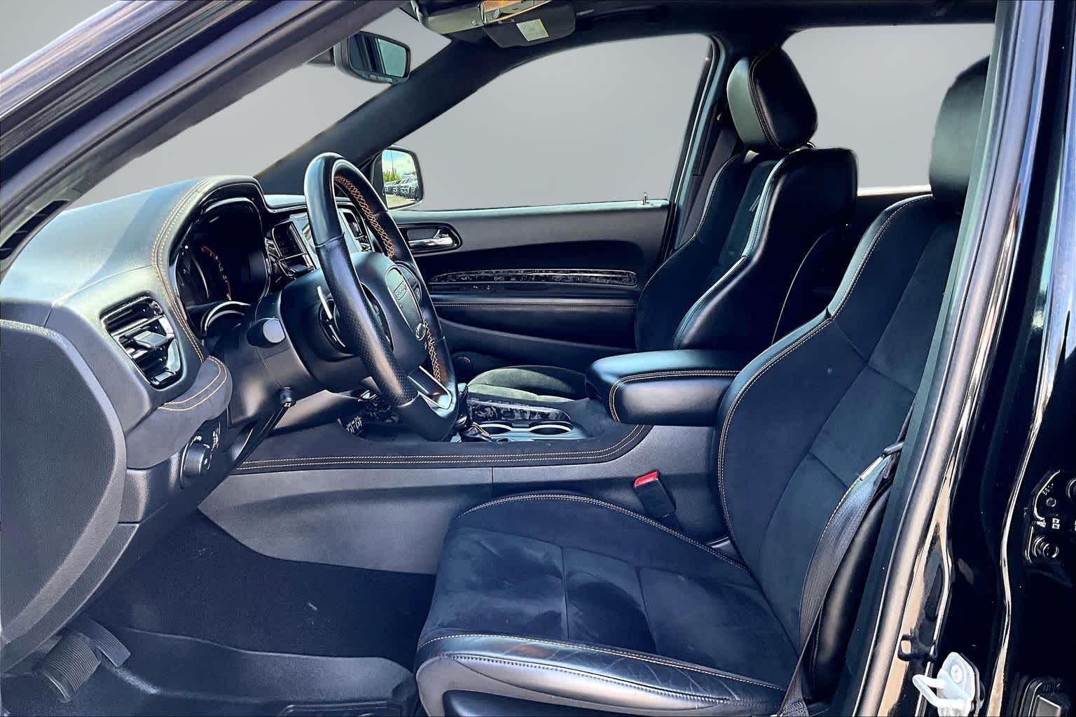 Thumbnail: 2022 Dodge Durango - 8