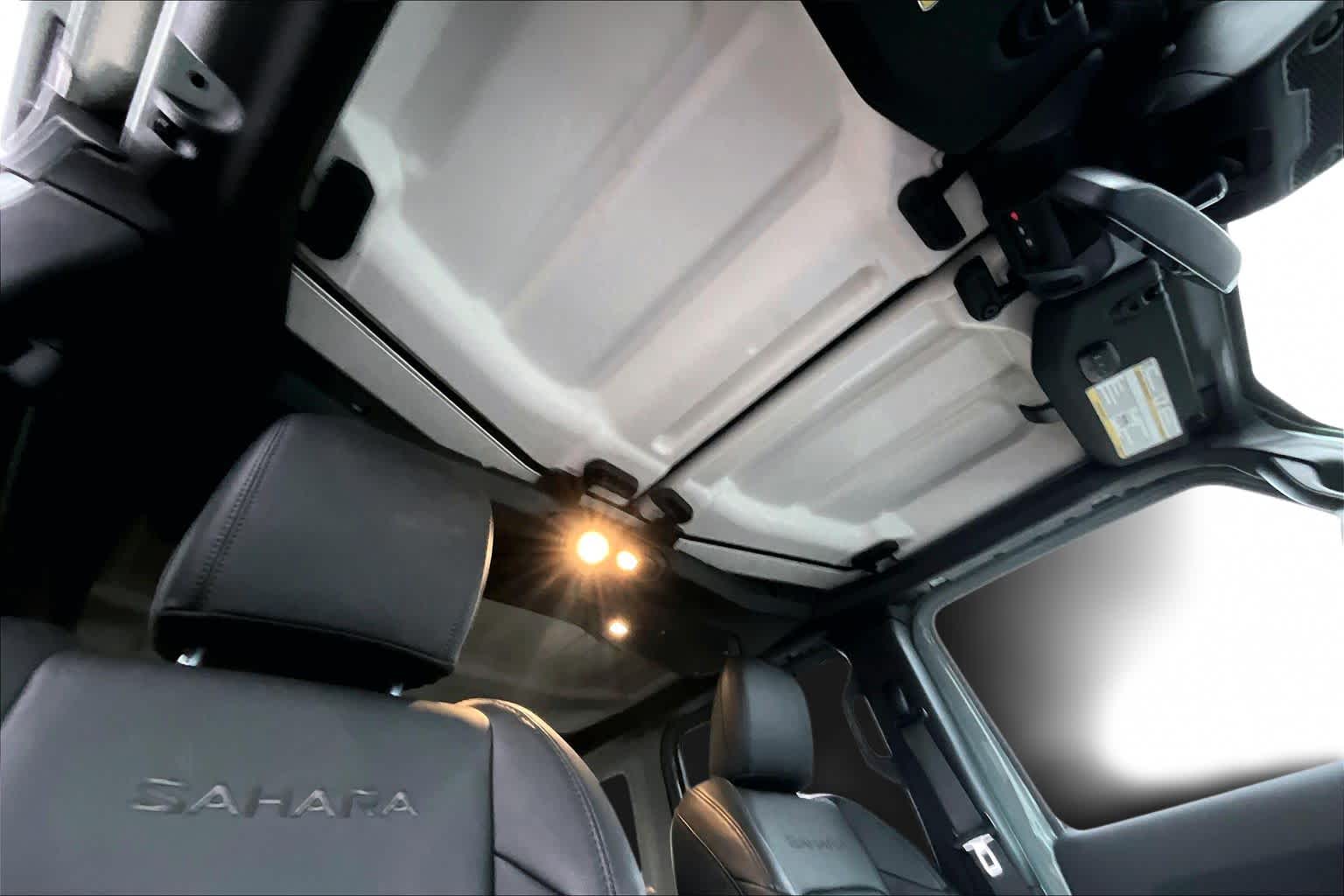 Thumbnail: 2024 Jeep Wrangler - 31