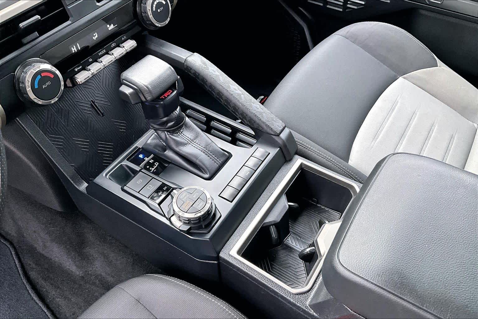 Thumbnail: 2024 Toyota Tacoma - 15