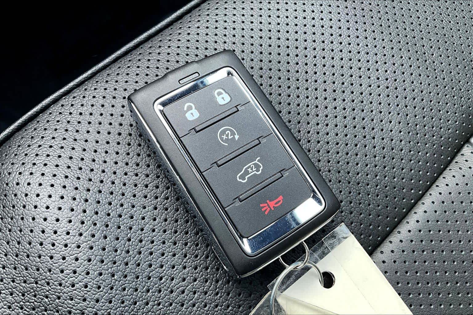 Thumbnail: 2026 Jeep Grand Cherokee - 19