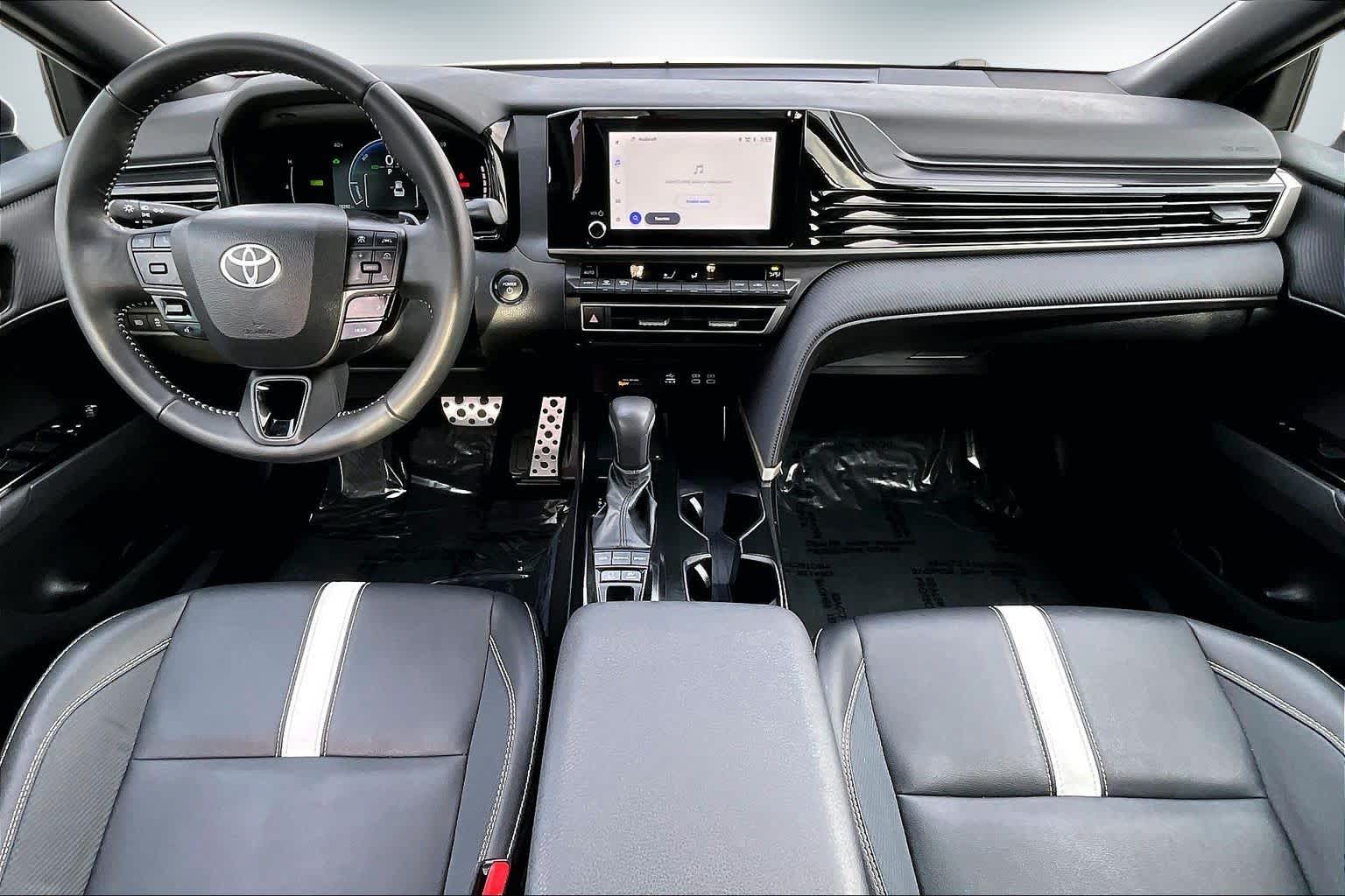 Thumbnail: 2025 Toyota Camry - 10