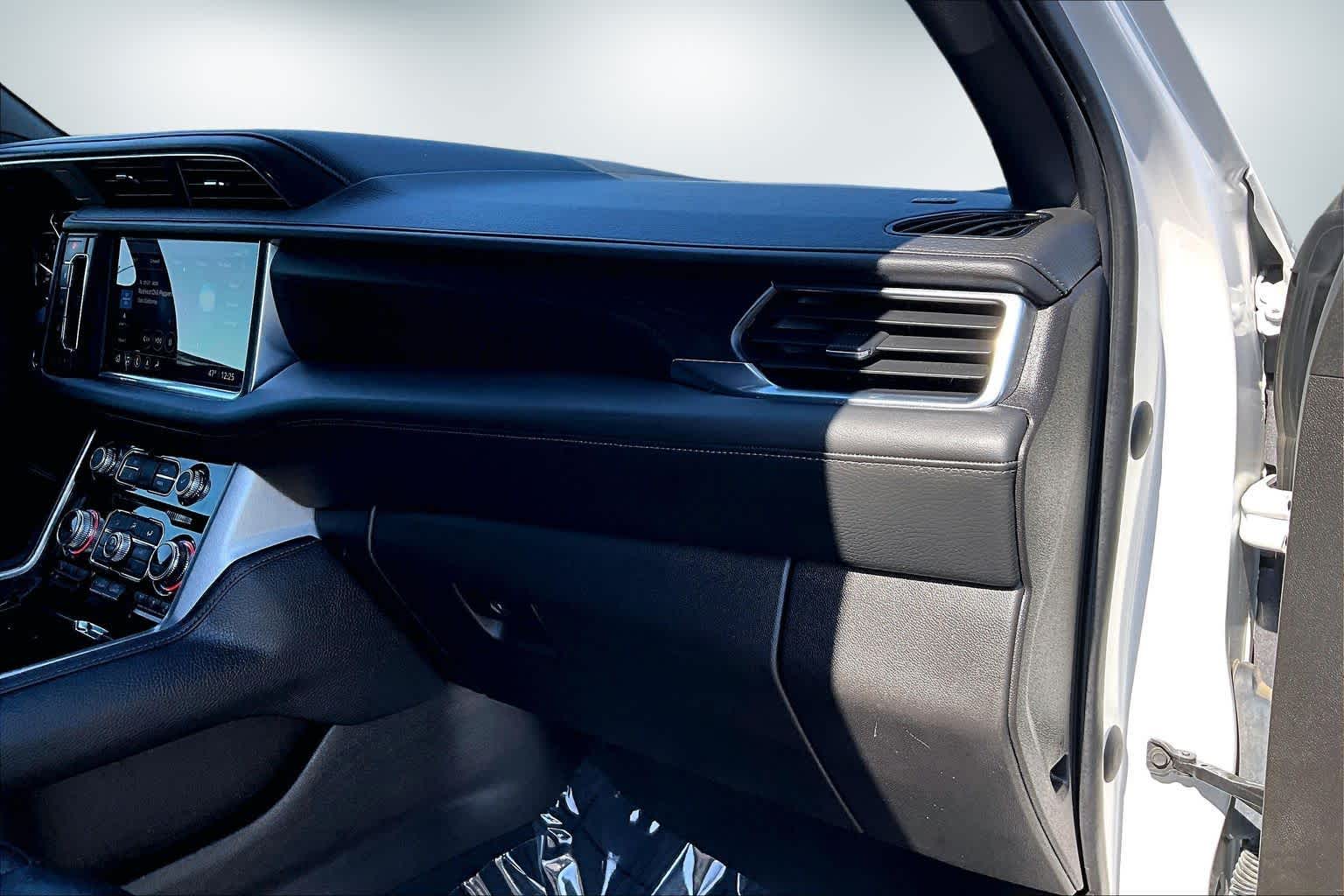 Thumbnail: 2021 GMC Yukon - 22