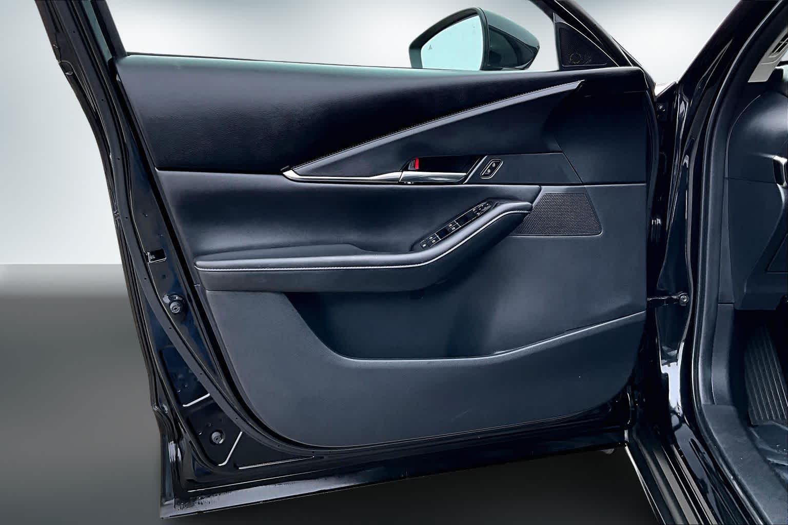 Thumbnail: 2025 Mazda CX-30 - 27