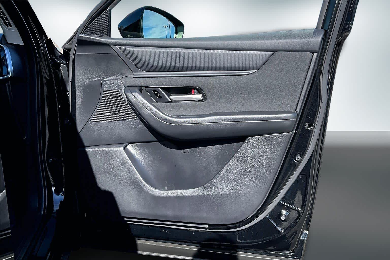 Thumbnail: 2025 Mazda CX-90 - 27