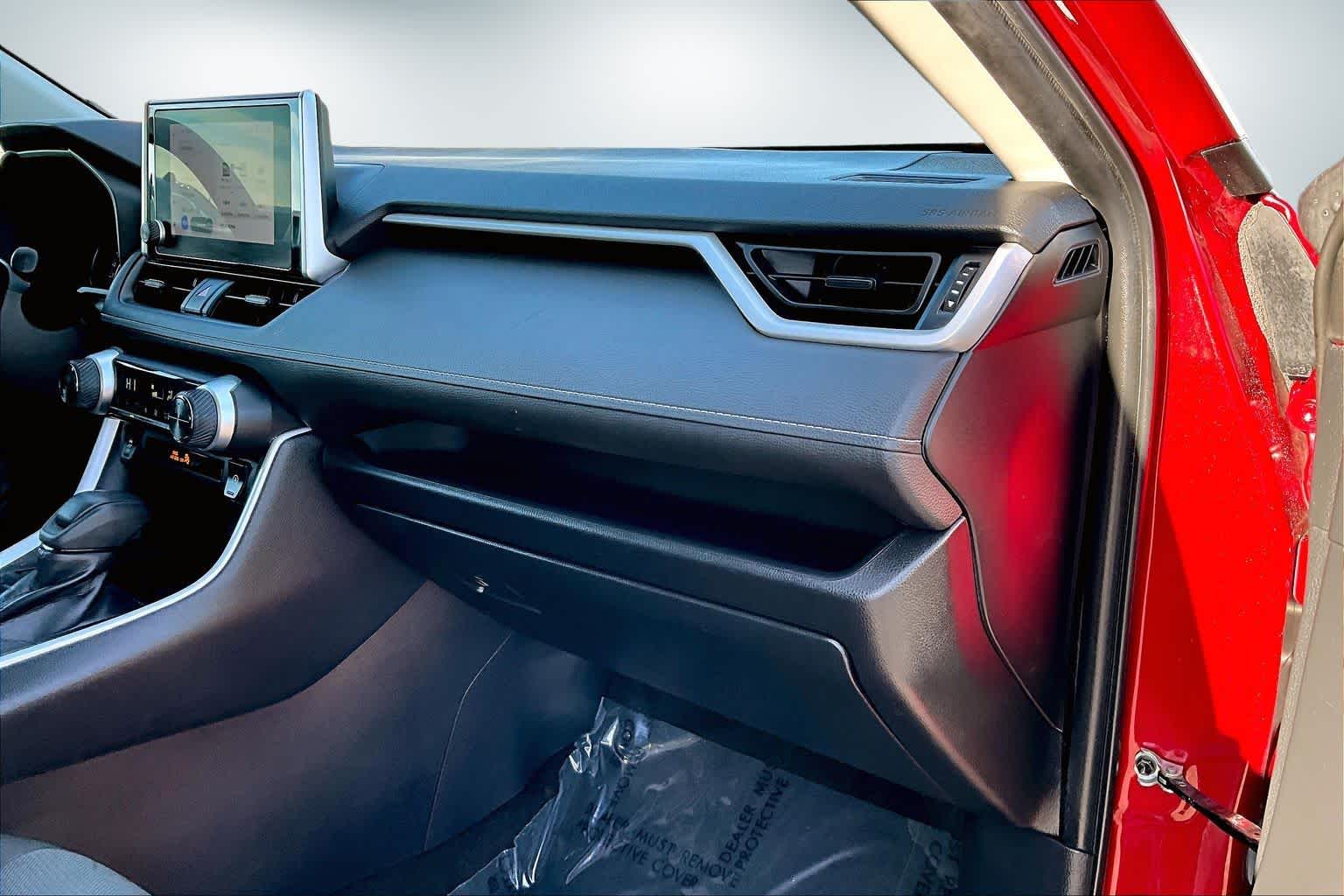 Thumbnail: 2023 Toyota RAV4 - 23