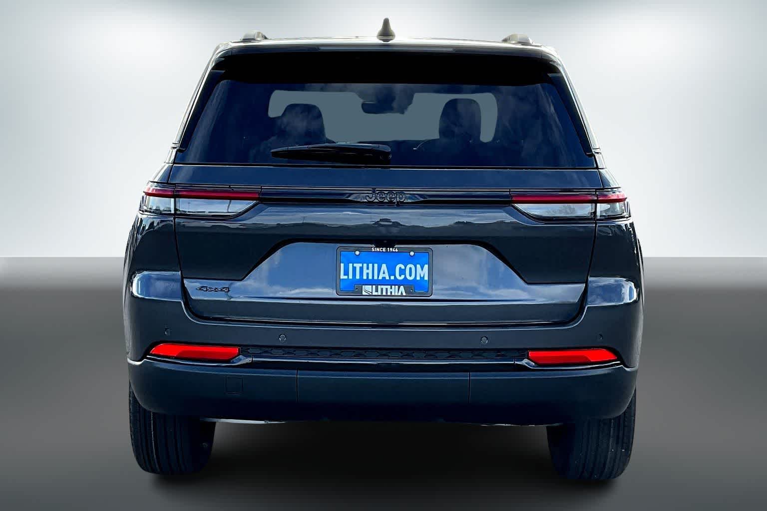 Thumbnail: 2025 Jeep Grand Cherokee - 5