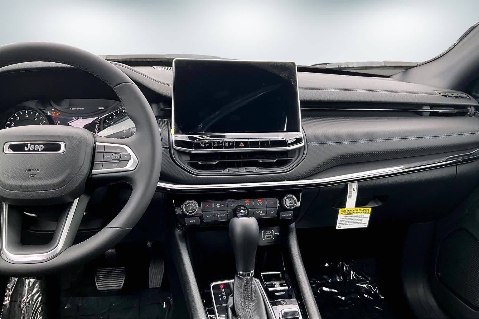 Thumbnail: 2026 Jeep Compass - 16