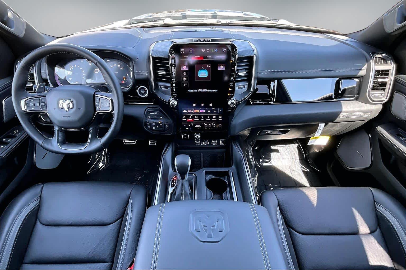 Thumbnail: 2026 RAM 1500 - 9