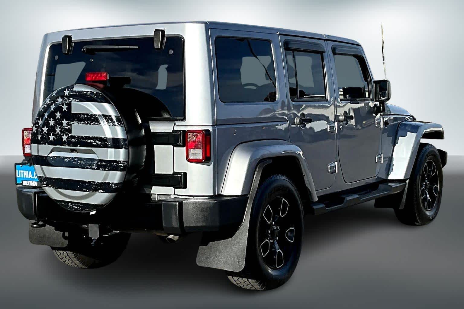 Thumbnail: 2018 Jeep Wrangler - 21