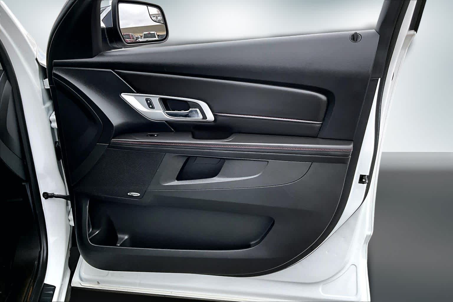 Thumbnail: 2014 GMC Terrain - 28