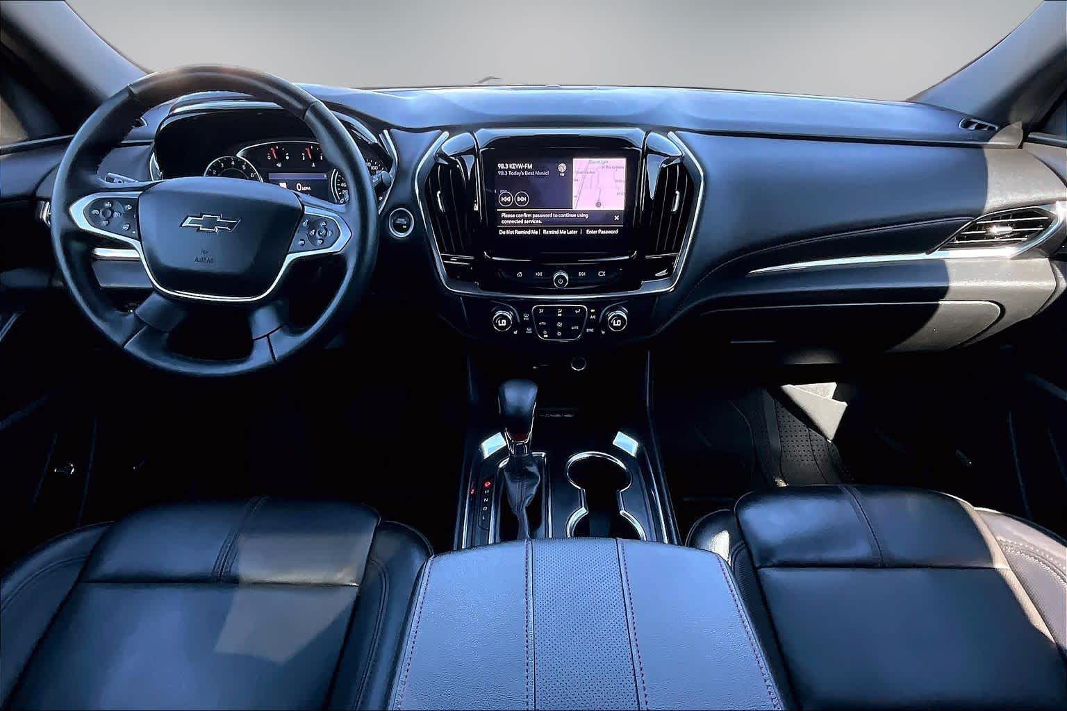 Thumbnail: 2023 Chevrolet Traverse - 9