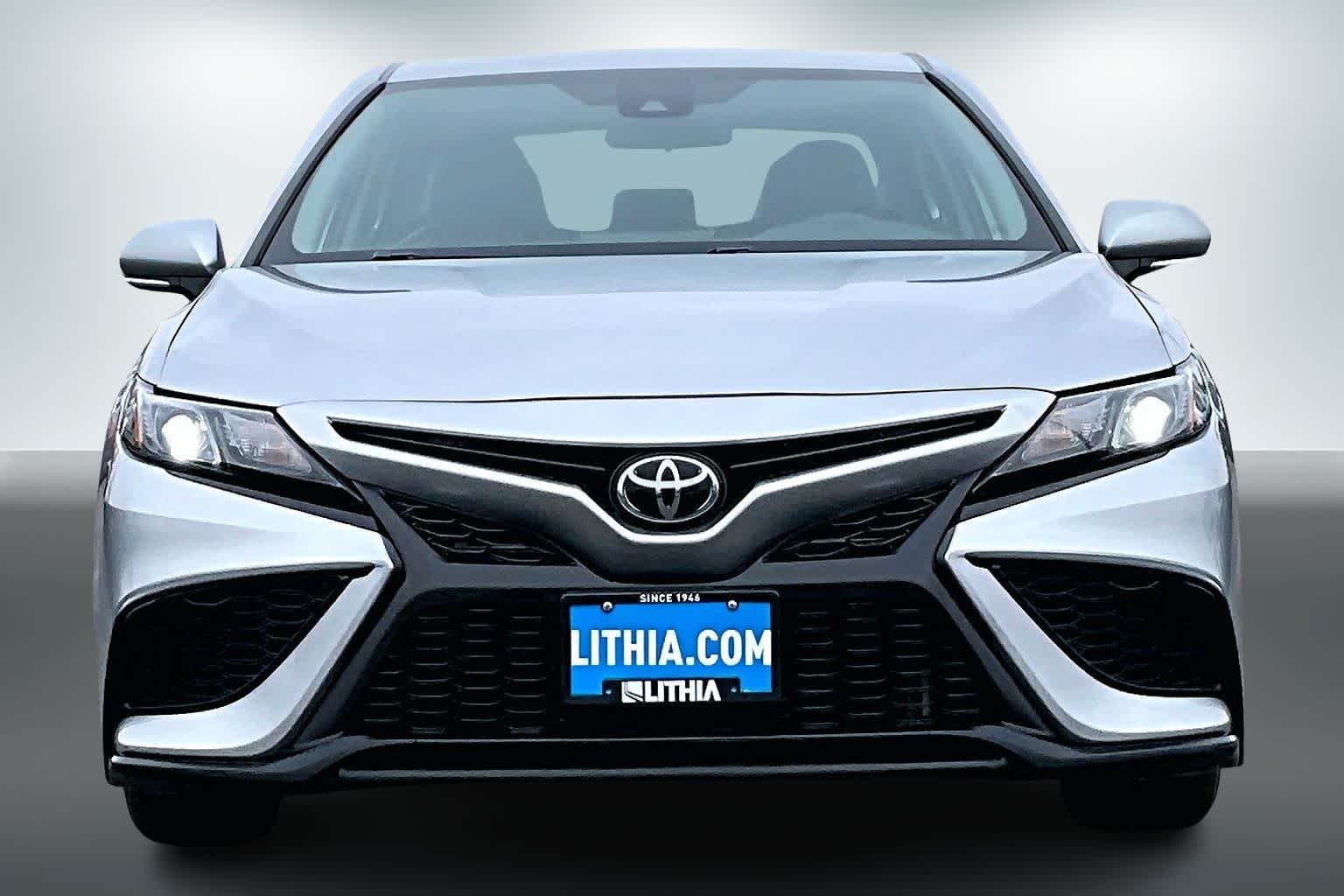 Thumbnail: 2023 Toyota Camry - 6