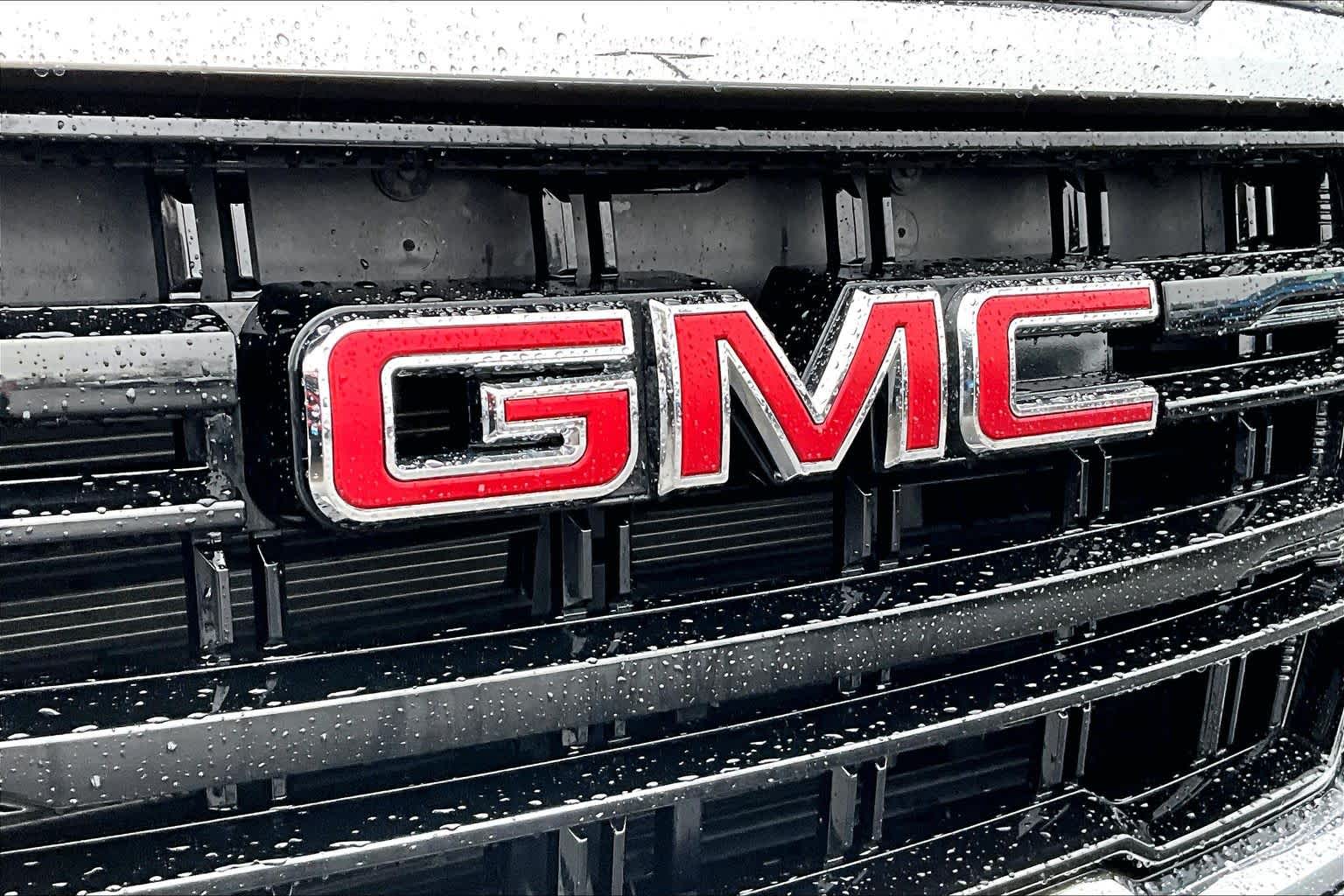 Thumbnail: 2023 GMC Yukon - 35