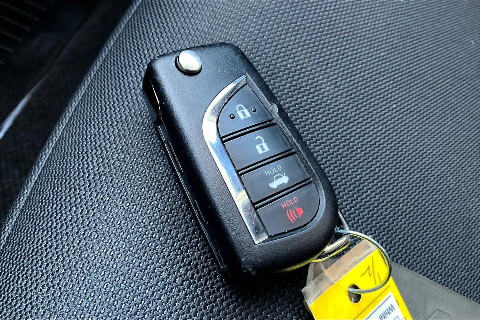 Thumbnail: 2023 Toyota Corolla - 19