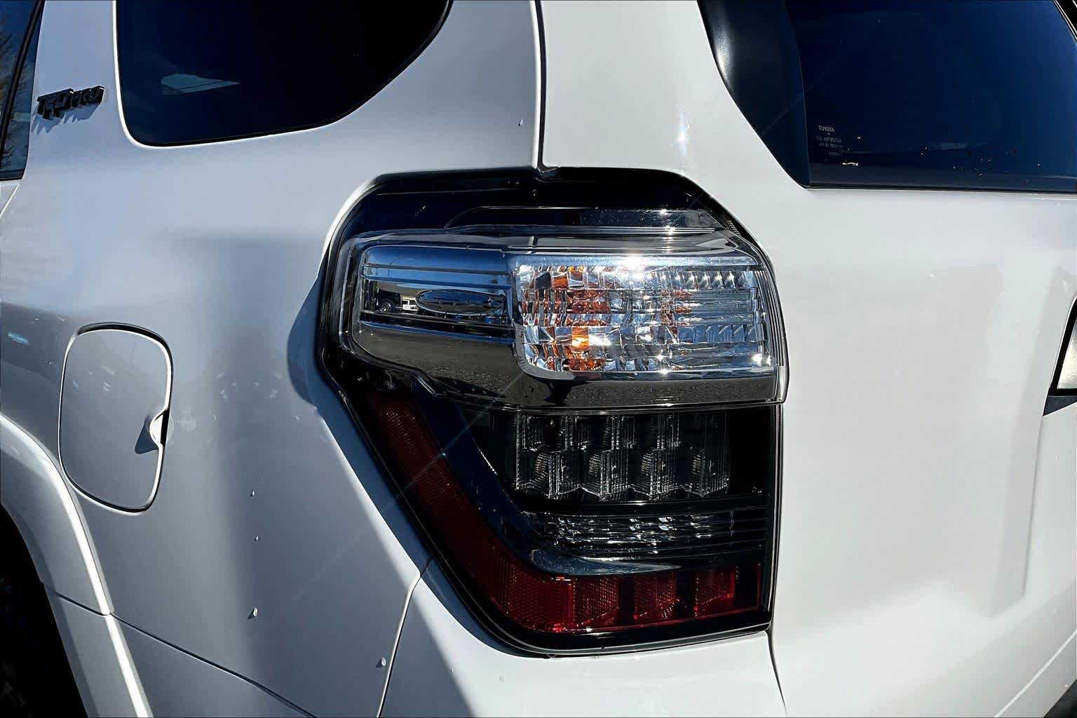 Thumbnail: 2019 Toyota 4Runner - 31