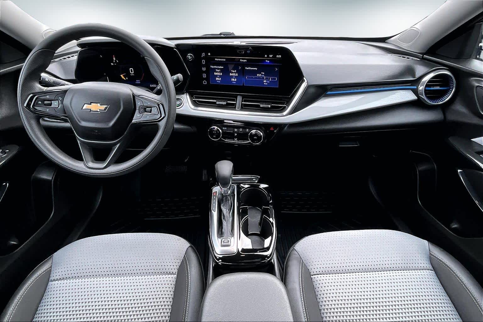 Thumbnail: 2025 Chevrolet Trax - 10