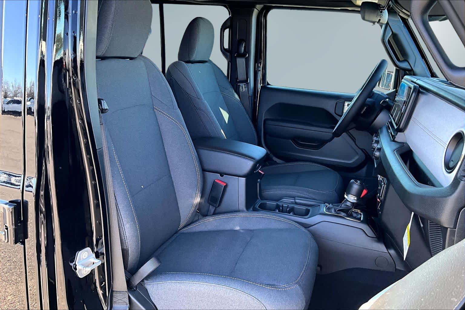 Thumbnail: 2026 Jeep Wrangler - 13