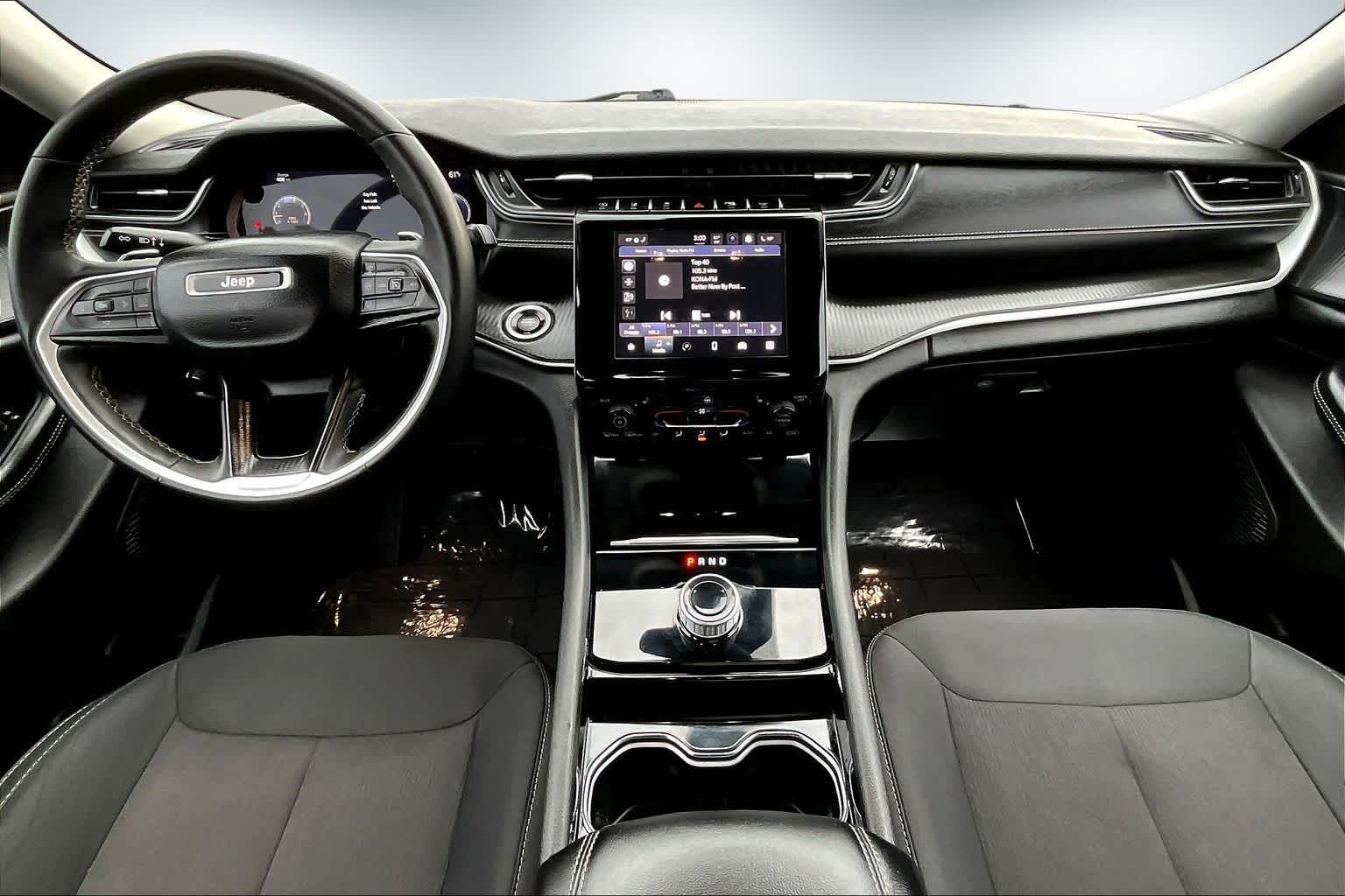 Thumbnail: 2023 Jeep Grand Cherokee - 10