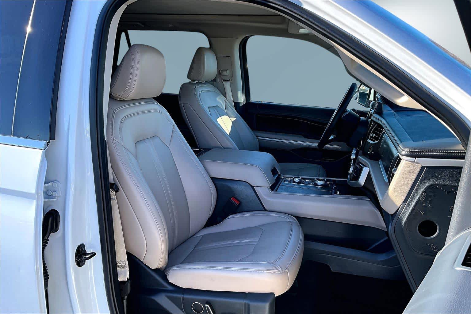 Thumbnail: 2024 Ford Expedition MAX - 13