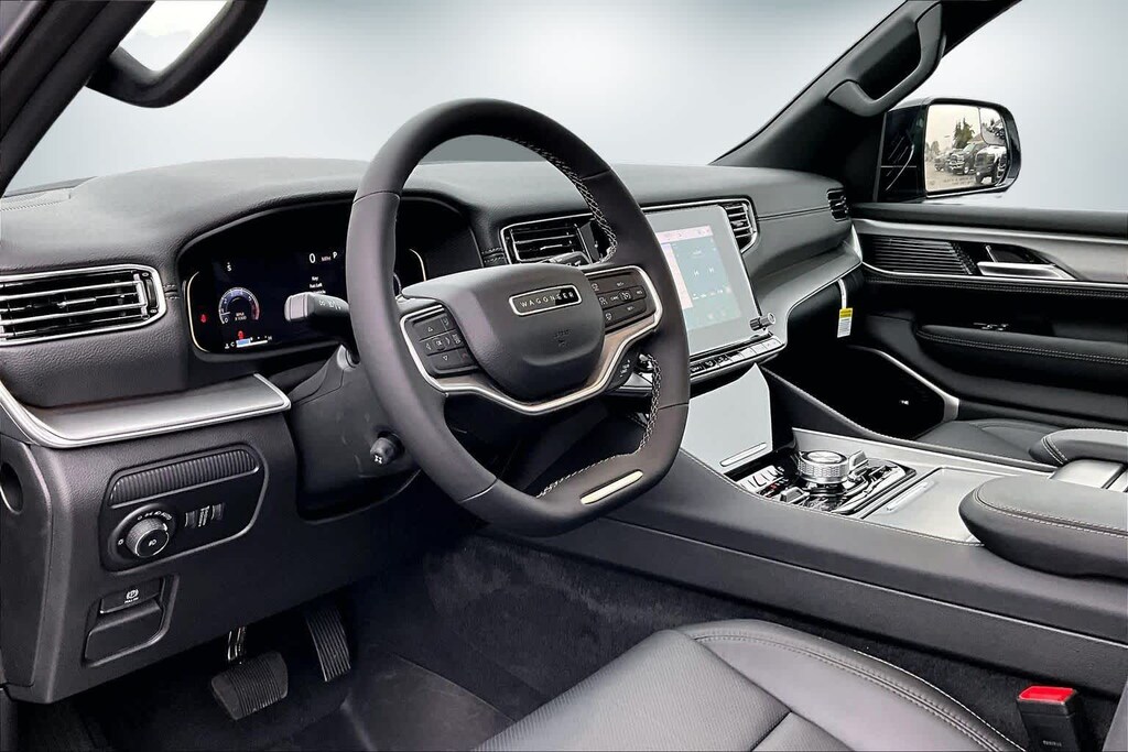 New 2025 Jeep Wagoneer OVERLAND 4X4 Sport Utility