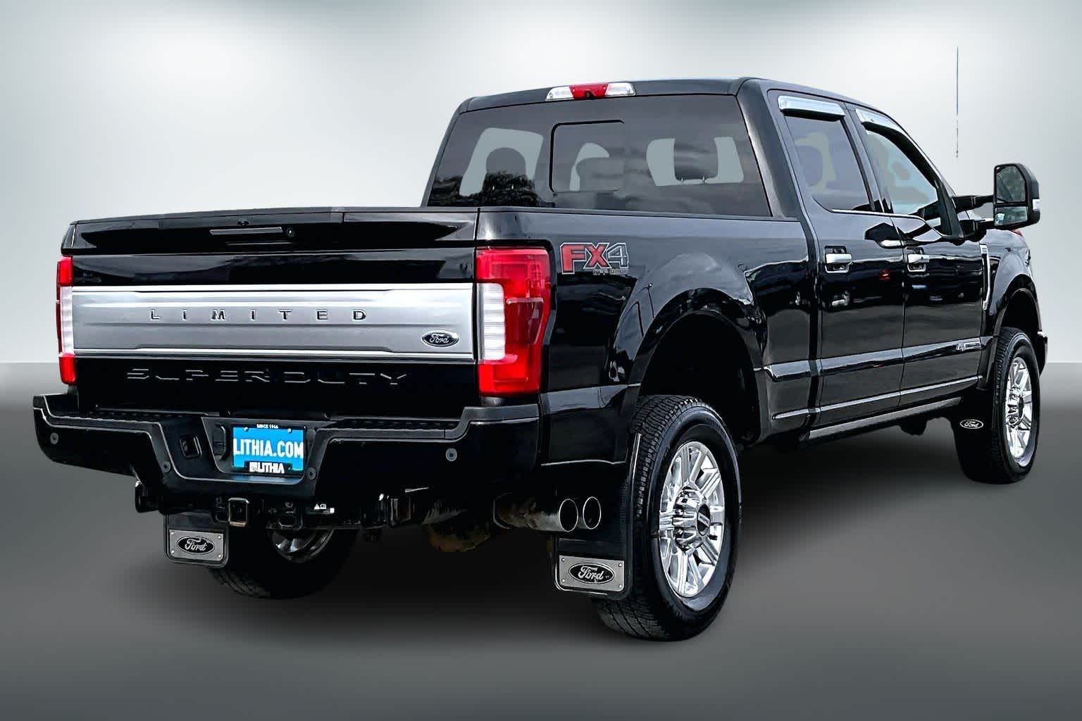 Thumbnail: 2019 Ford Econoline - 20