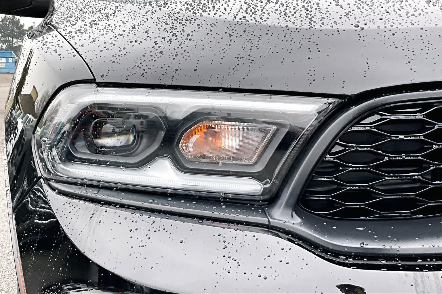 Thumbnail: 2023 Dodge Durango - 32